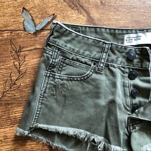 A&F Green Shorties! 🔥